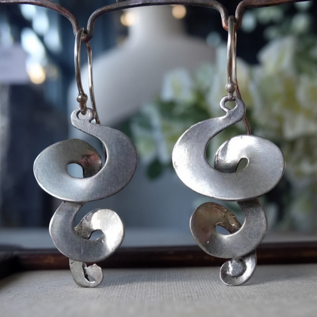 Vintage Spiralförmige Silber-Ohrringe