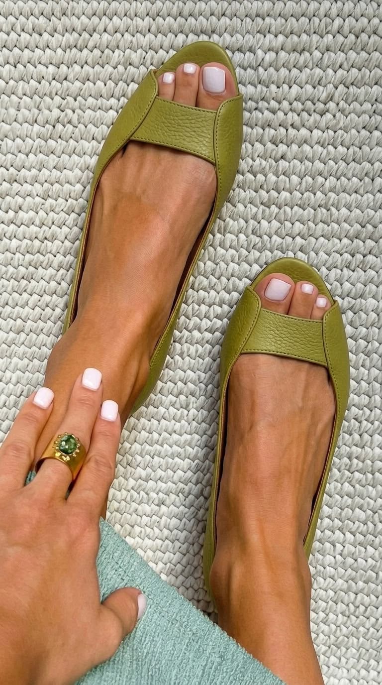 Adelina | Goldene Komfortsandalen mit stützendem Fußbett