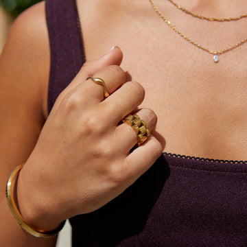 18K Gold Wellenring