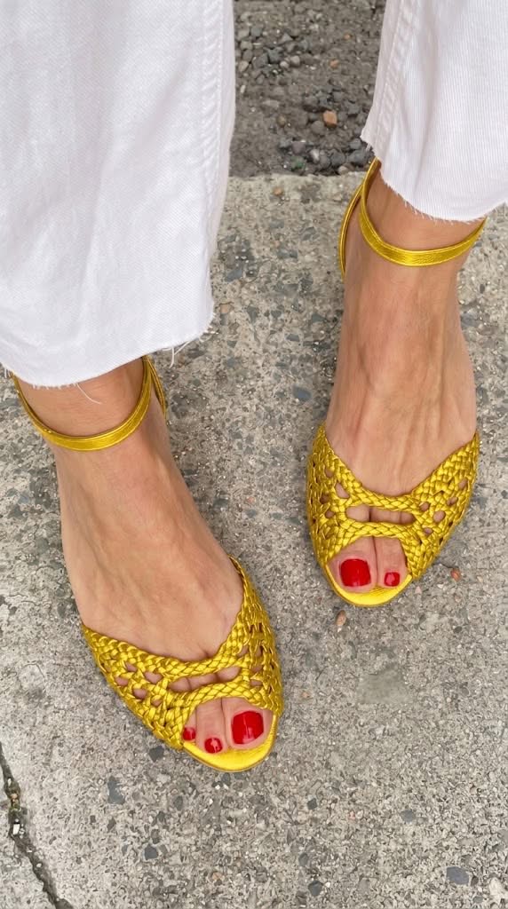Isadora | Goldene Geflochtene Sandalen