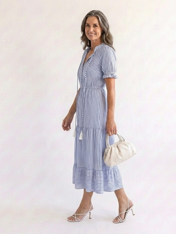 Dakota | Kurzärmeliges gestreiftes, schichtetes Midikleid