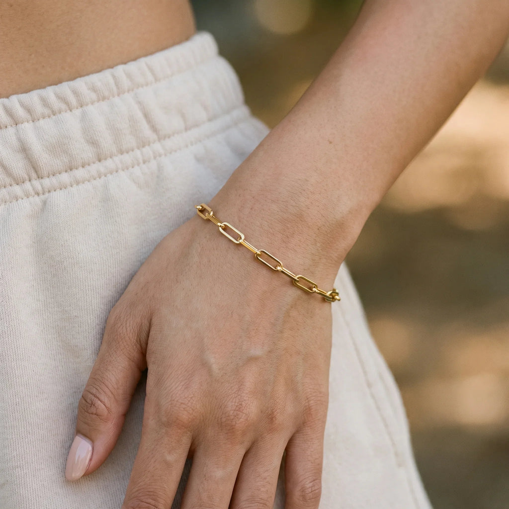 Eloise Gold Büroklammer Armband