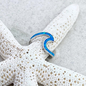 Gewellter Silberring mit Blauem Opal