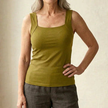 Roxanne | Tanktop mit integriertem Komfort-BH
