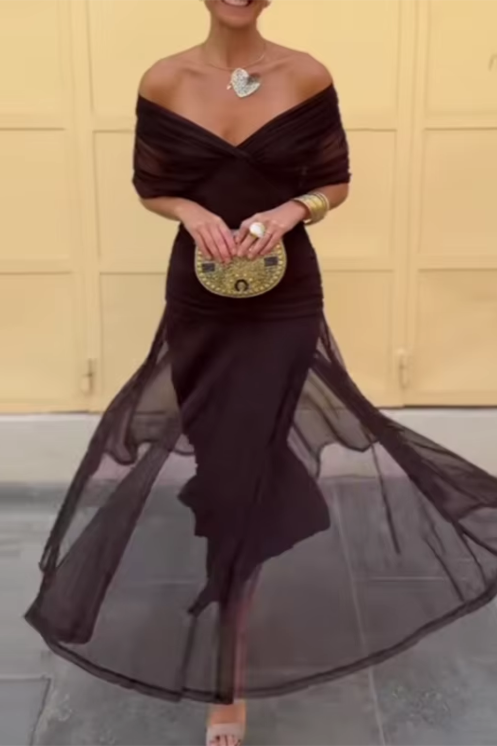 Louise | Elegantes Maxikleid für Feste mit V-Ausschnitt