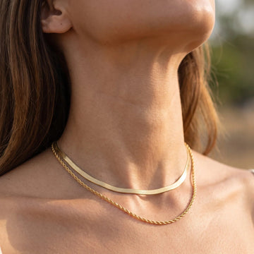 Hailey Mehrlagige Gold Kette