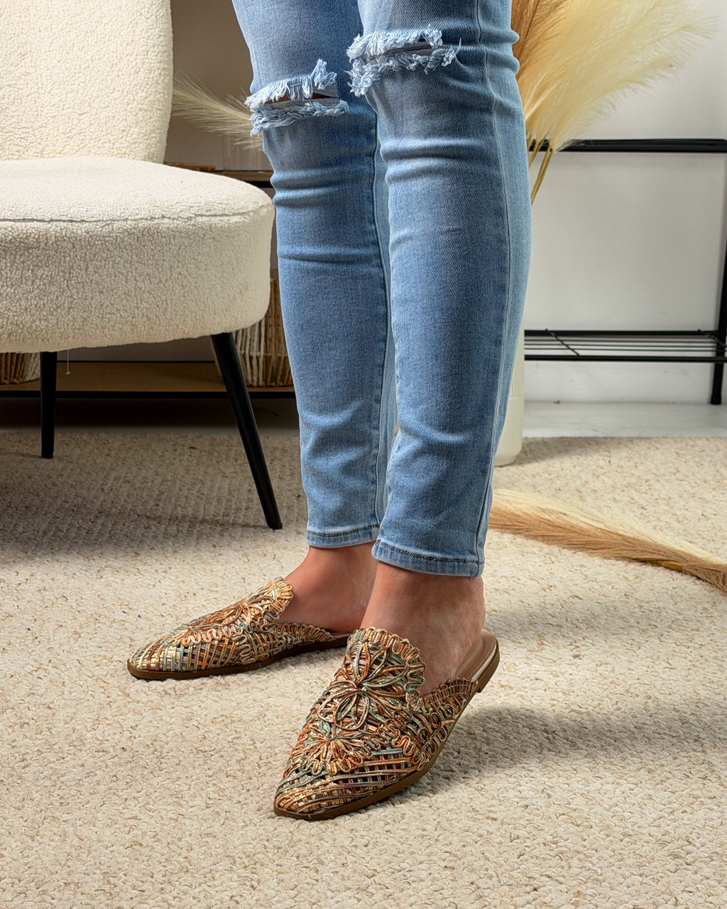 Vibe Beige Slipper