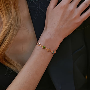 Einzigartiges herzförmiges Armband