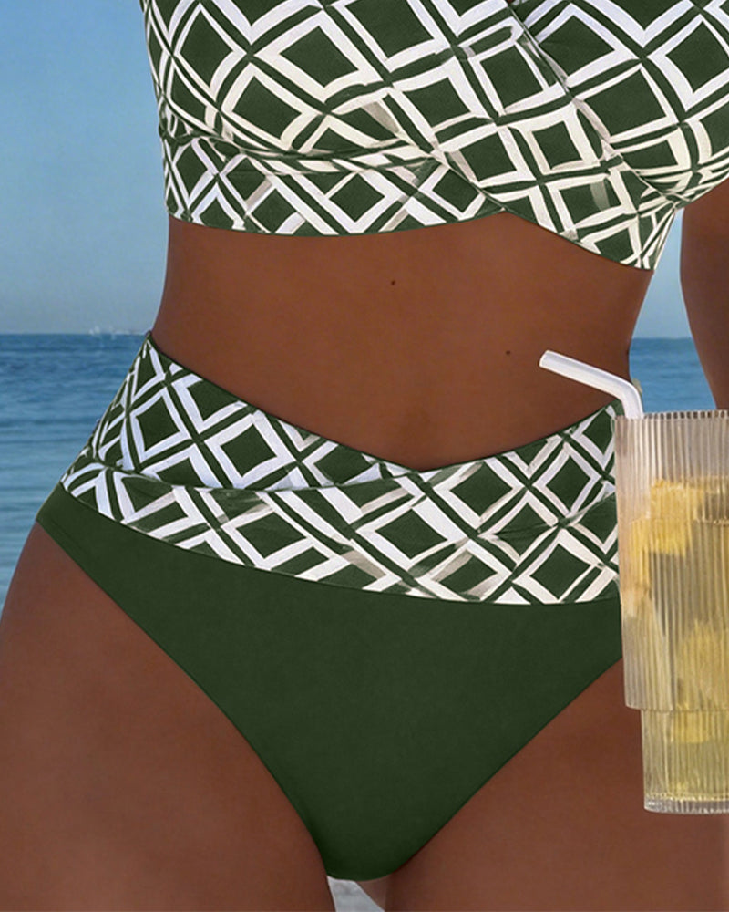 Zweiteiliger Bikini Mit BH-Schnitt Und Diamantmuster