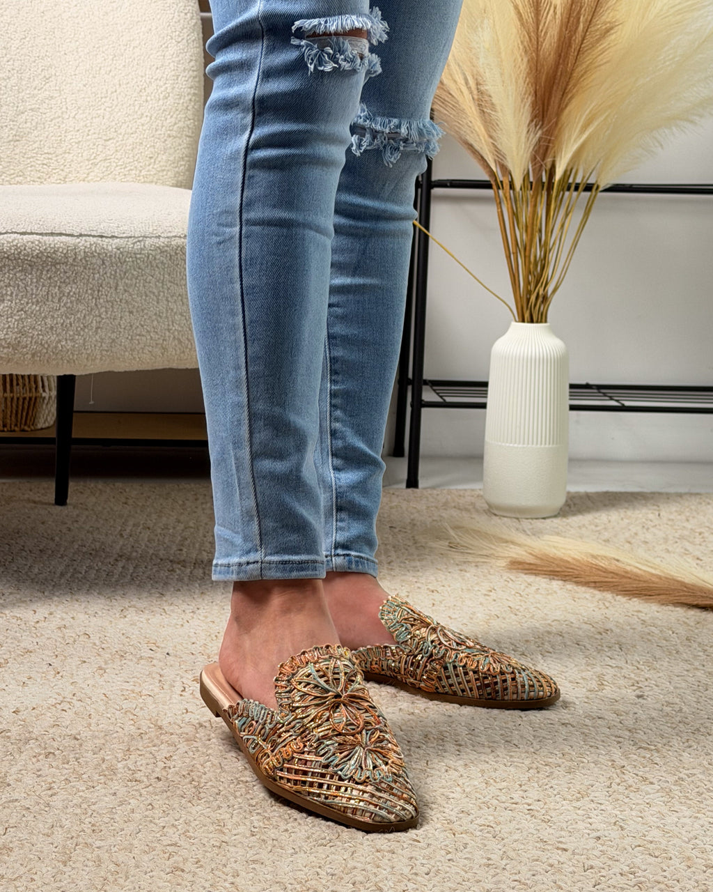 Vibe Beige Slipper