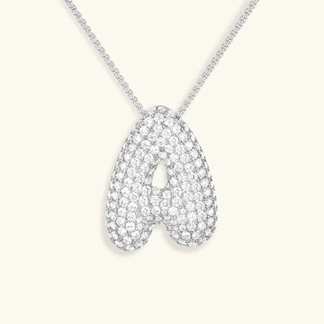 Initialen-Diamantkette mit Blasenschrift