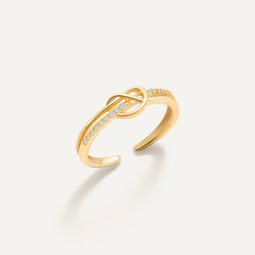 Brigitte Atelier Ewigkeitsknoten-Ring