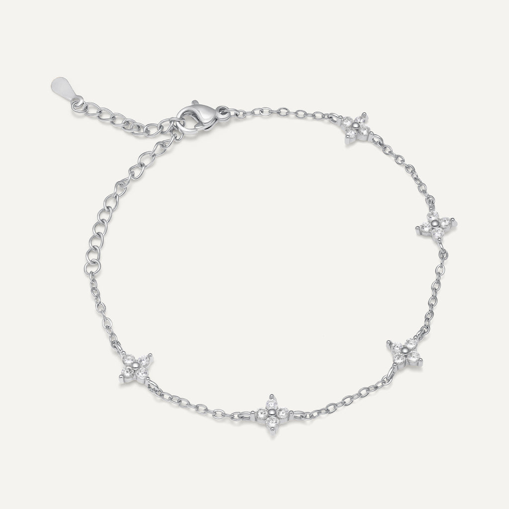 Brigitte Atelier Mini-Kleeblatt-Armband