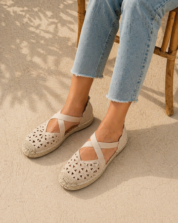 2252 Beige Loafer