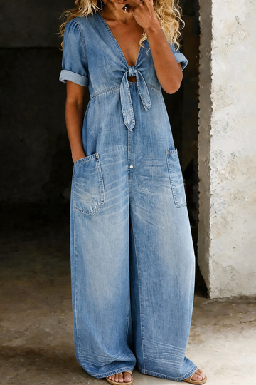 Maya | Jumpsuit mit V-Ausschnitt und kurzen Ärmeln