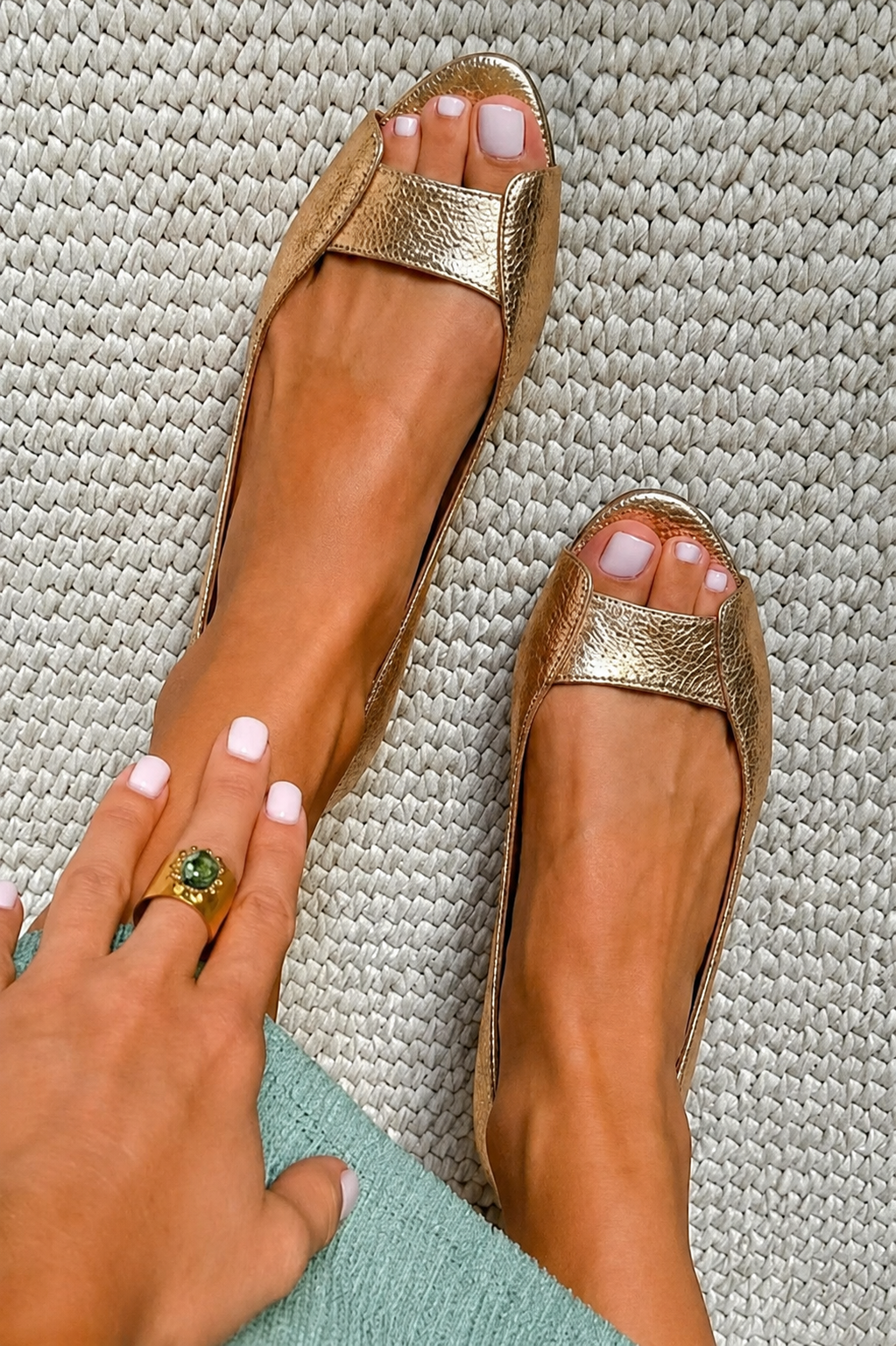 Adelina | Goldene Komfortsandalen mit stützendem Fußbett