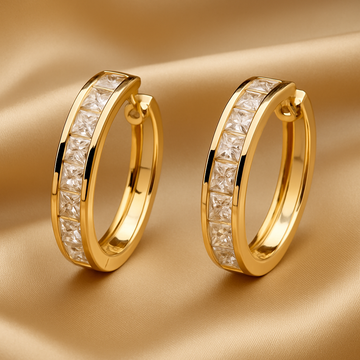 Luxuriöse Goldene Ohrringe mit Kristallen