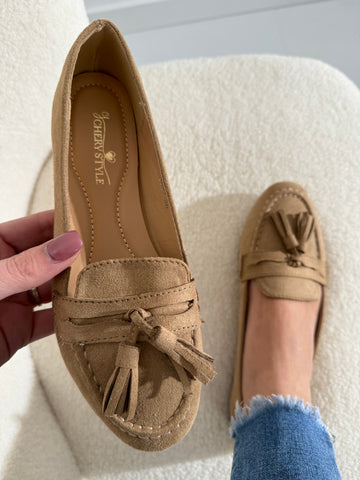 Quaste Khaki Loafer