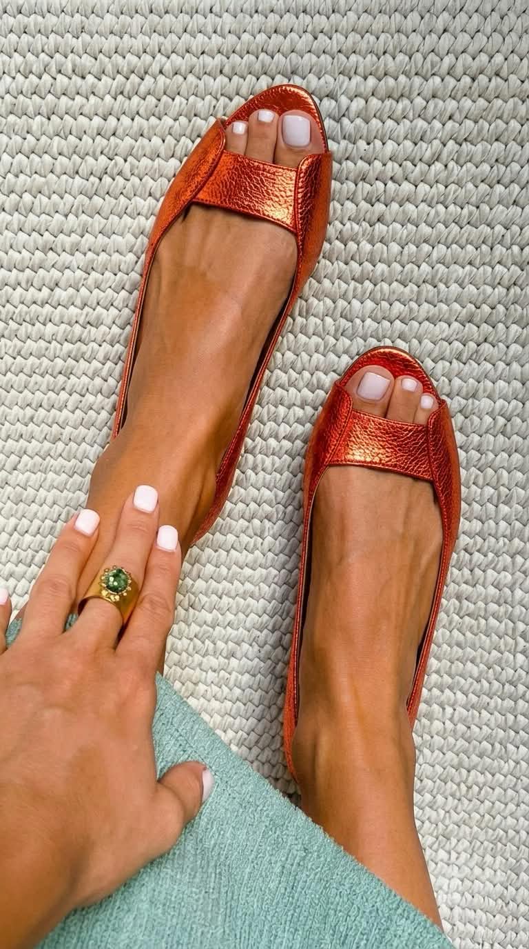 Adelina | Goldene Komfortsandalen mit stützendem Fußbett