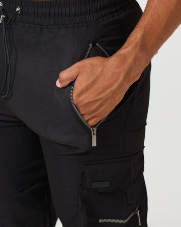 Schwarze Cargo-Hose