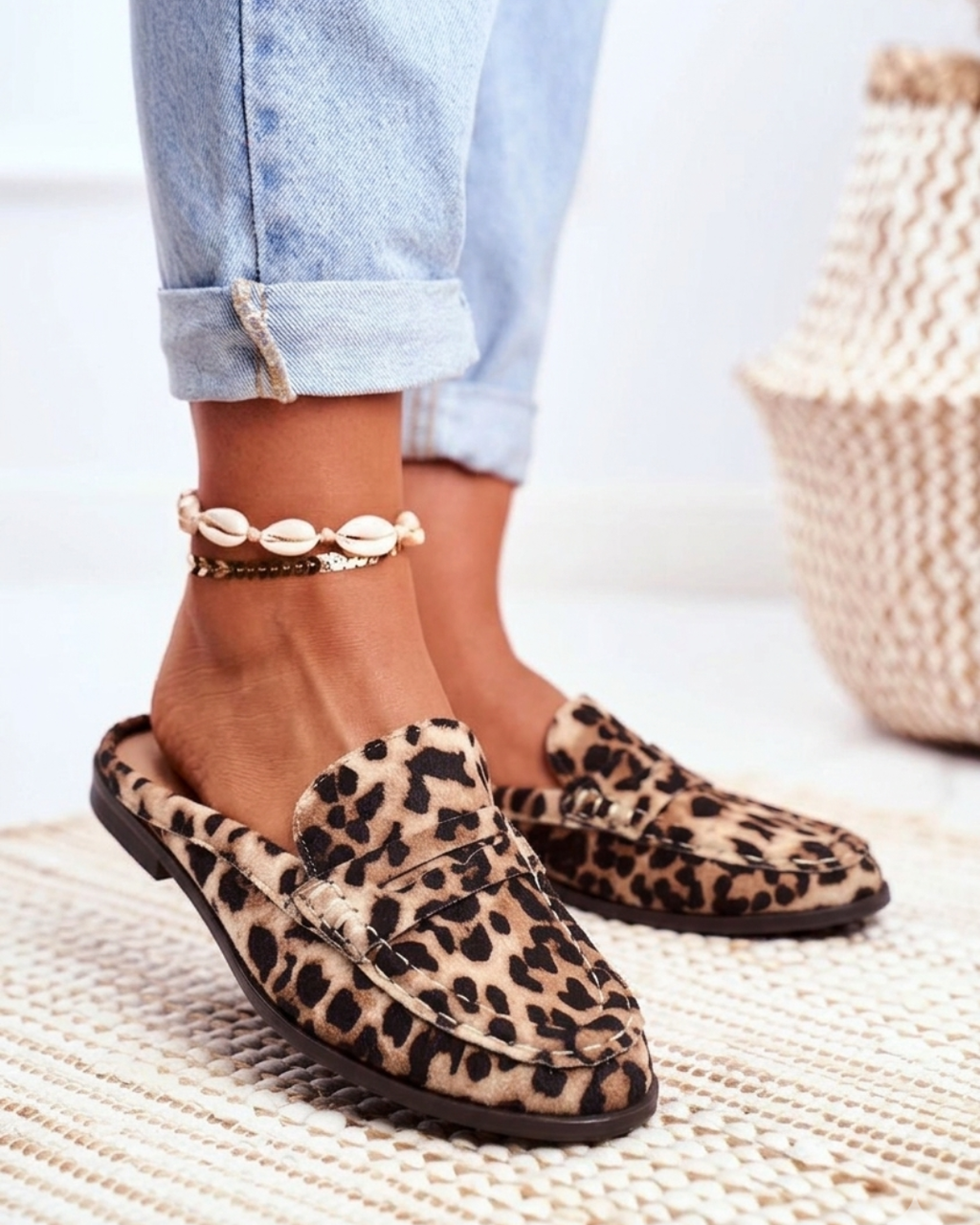 Nina Tiger Slipper