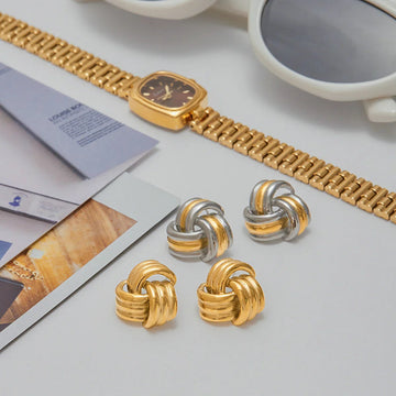 Avielle Klobige Gold-Knoten-Ohrringe