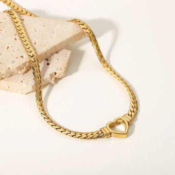 Vali Herz Choker