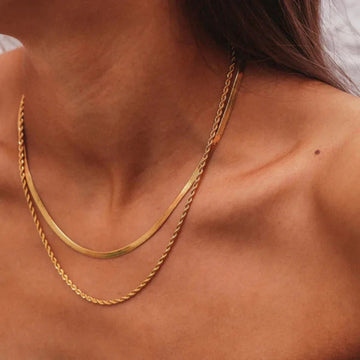 Hailey Mehrlagige Gold Kette