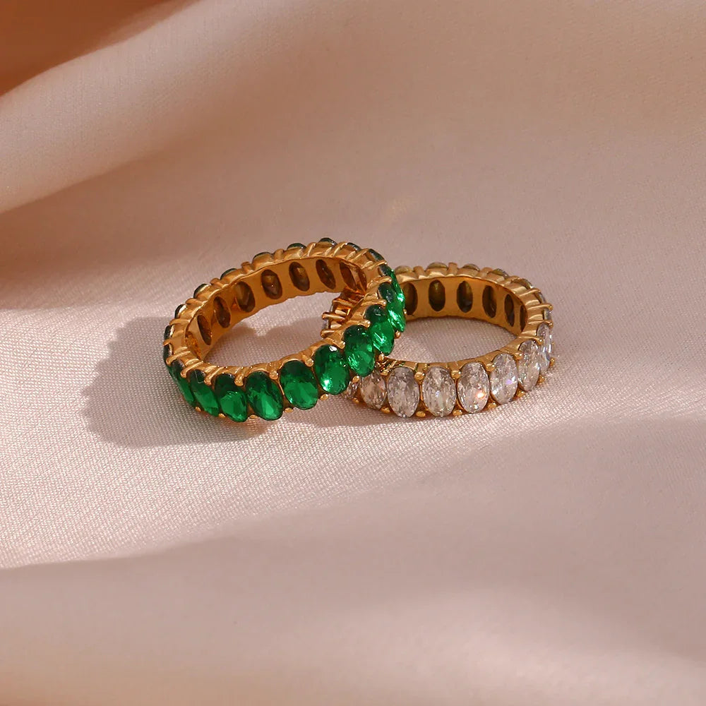 Antoinette Diamant Simulant Gold Ring