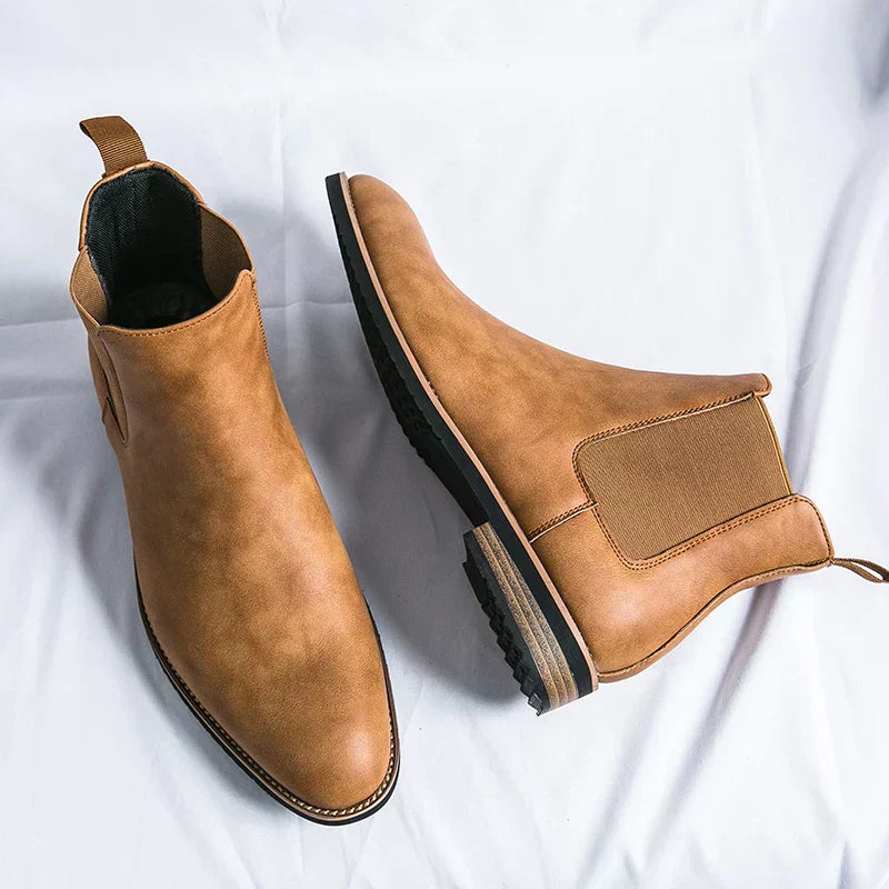 Chelsea-Stiefel aus Leder