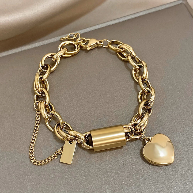 Goldenes Herz Charm Armband