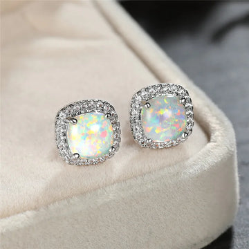 Elegante Silberohrringe mit Weißem Feueropal