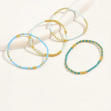 Dezentes Türkis-Perlenarmband-Set