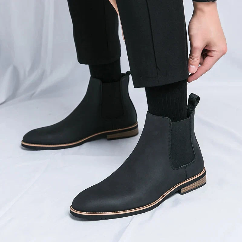Chelsea-Stiefel aus Leder