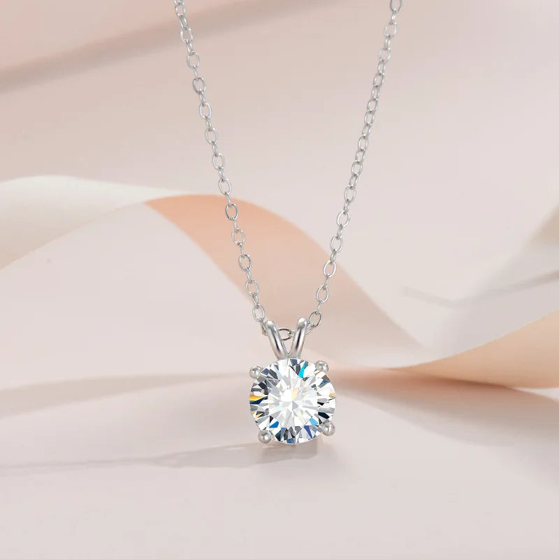 Exklusive Sterlingsilber-Kette mit Moissanit