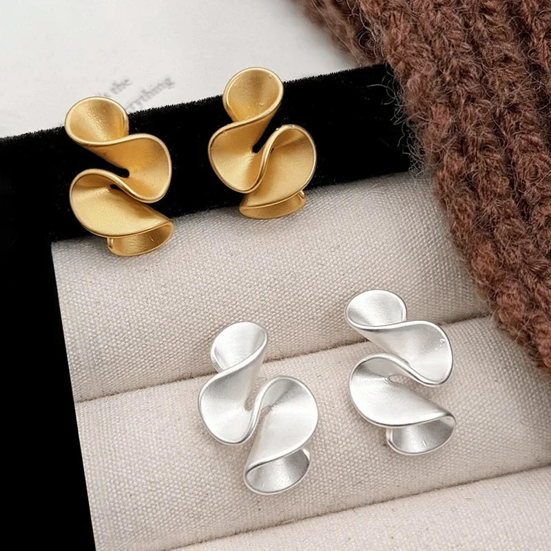 Ohrringe in Blume aus Silber und 18K Gold