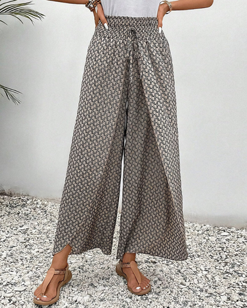 Lisette Hose mit weitem Bein und geometrischem Druck