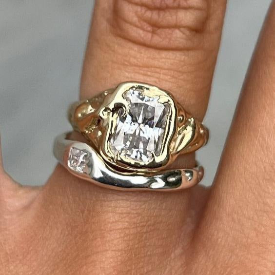 Set Strahlende Ringe in Gold und Silber