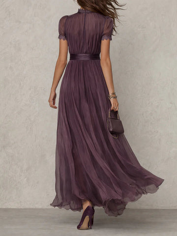 Harriet | Das Violette Kleid