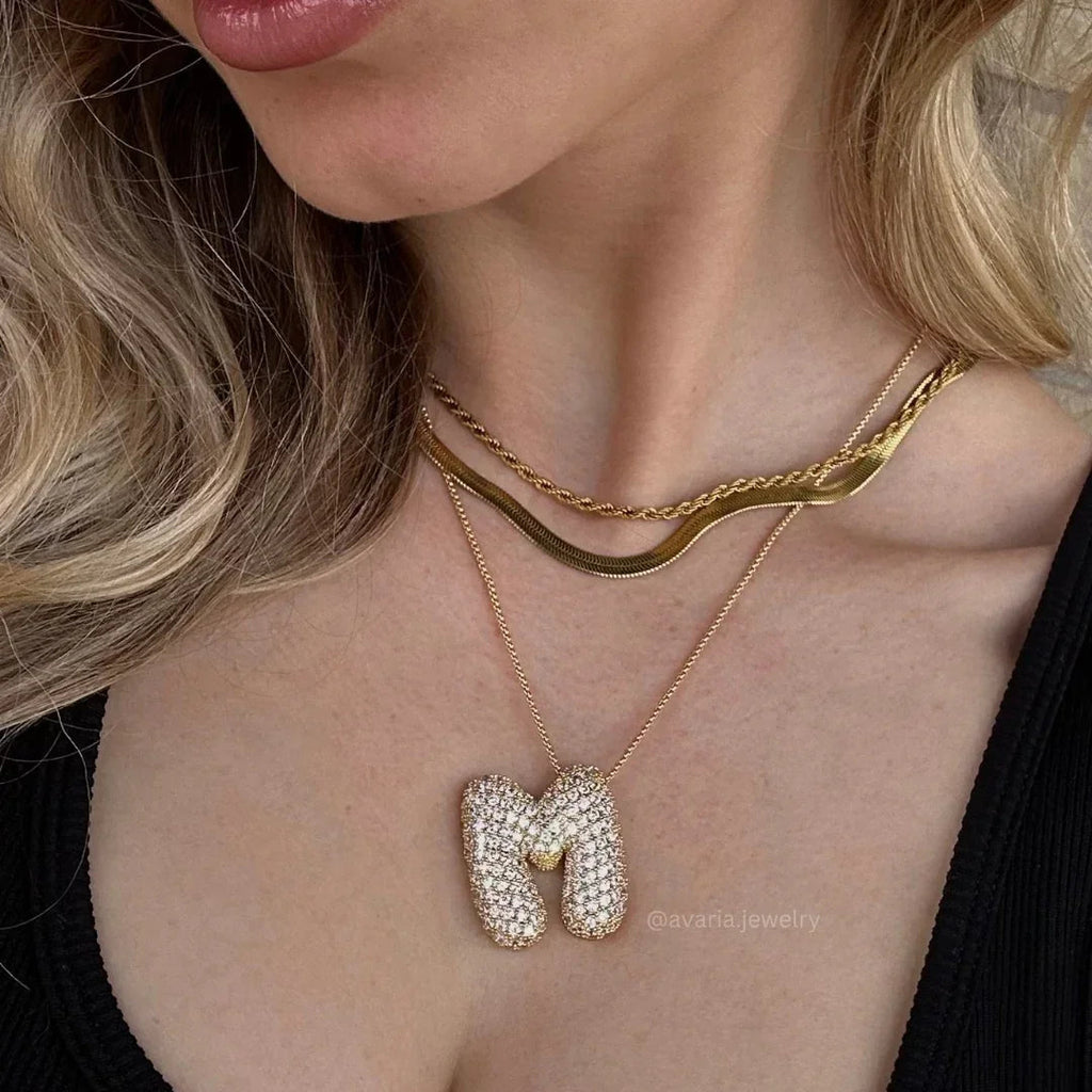 Initialen-Diamantkette mit Blasenschrift