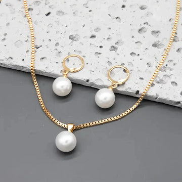 Elegantes Perlen-Halsketten-Set