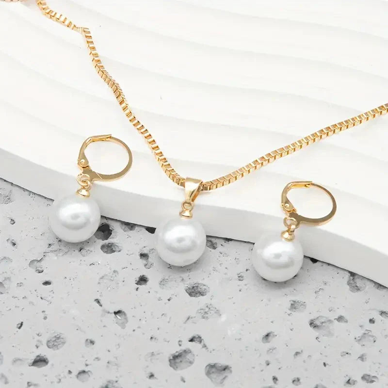 Elegantes Perlen-Halsketten-Set