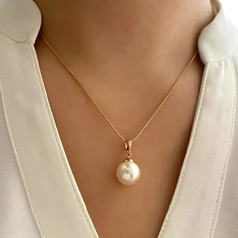 Elegantes Perlen-Halsketten-Set
