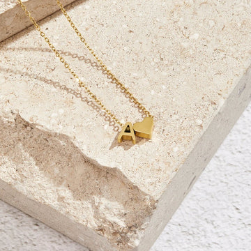 Ewige Liebe Buchstaben-Goldkette