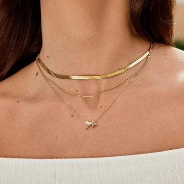 Ewige Liebe Buchstaben-Goldkette