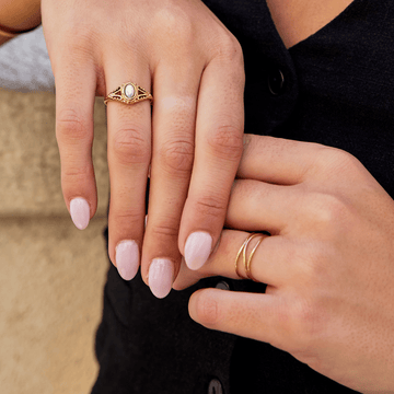 Goldener Infinity-Ring