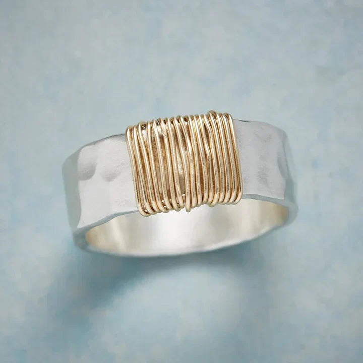 Goldlinie Ring™ – Raffiniertes Silber