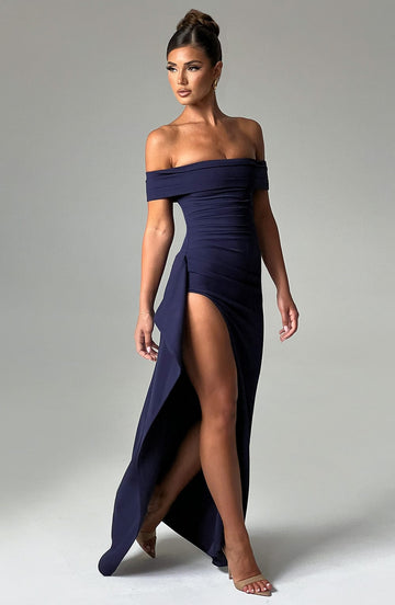 KIM | Off-Shoulder Satin Maxi Kleid