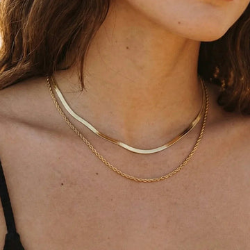 Hailey Mehrlagige Gold Kette